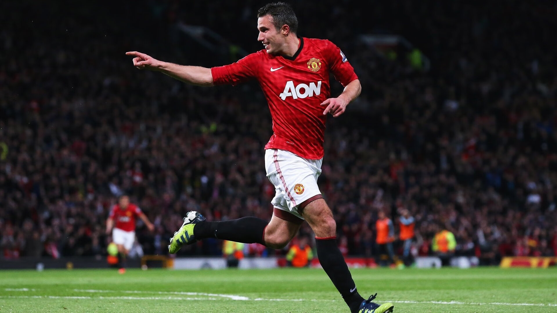 开云体育登录-意甲焦点战之夜，卡瓦哈尔统治全场，从防线到进攻，一场现代足球的完美演绎